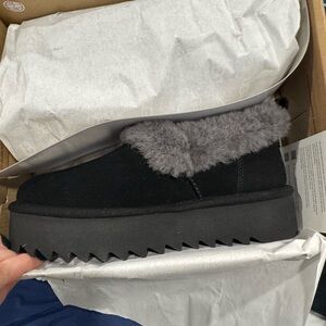 UGG Black and Gray Platform Slippers